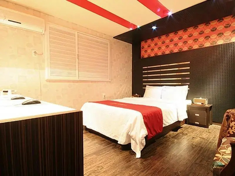 Hotel Parkway