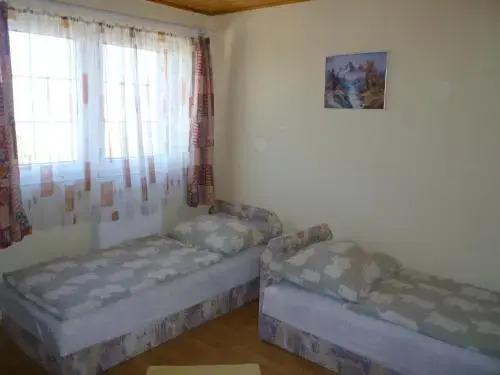Kristály Panoráma Villa