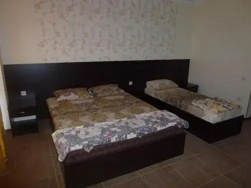Ksenia Guest House