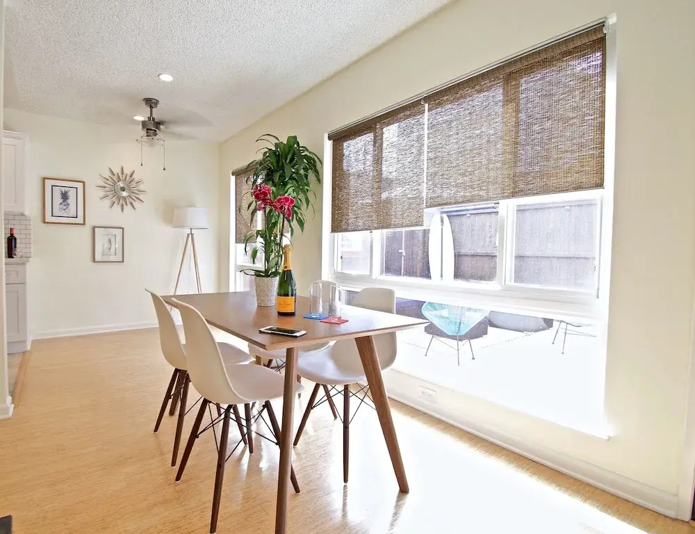 Quintessential Venice Beach Condo