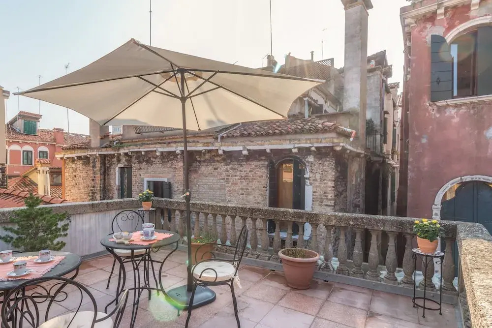 Ve.N.I.Ce. Cera La Terrazza