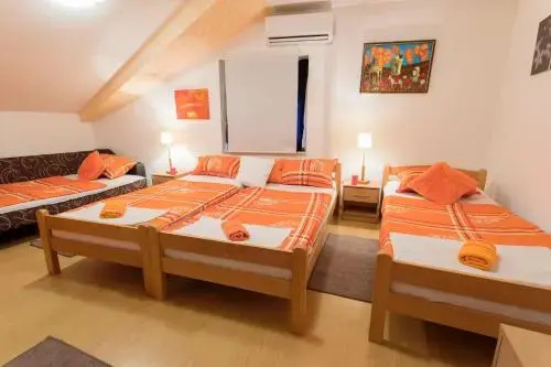 Nasa djeca Guesthouse