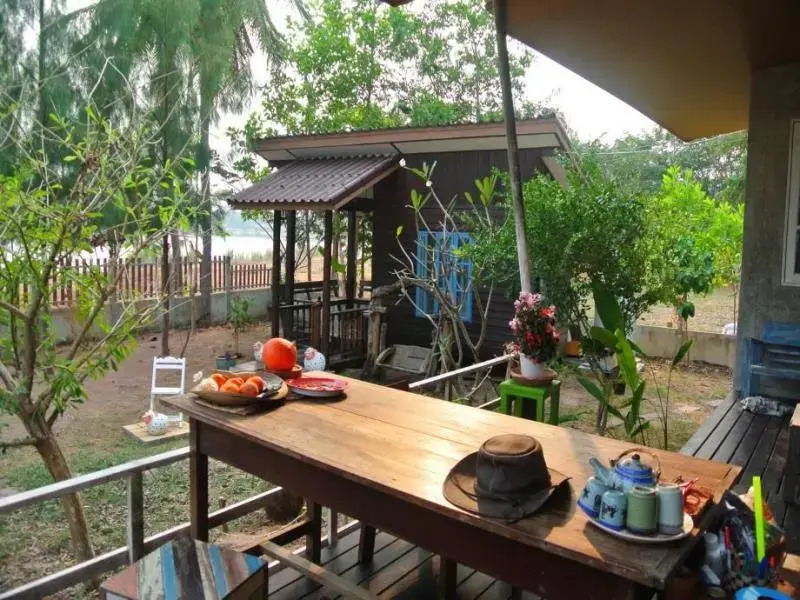 Baan Farmsuk Homestay