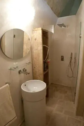 Mata Suite