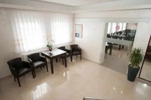 Rooms Kenedy