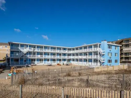 46th St Windjammer 107 1Br Condo