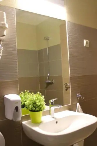 Oazis Apartmanhaz