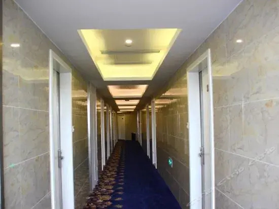 Joy Express Hotel