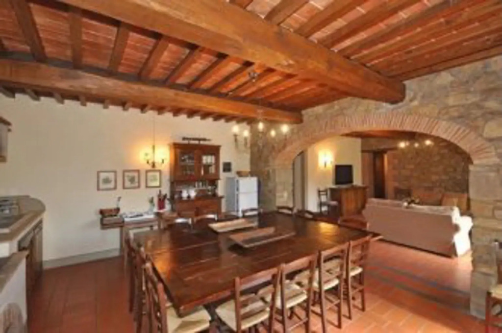 Villa Casentino by PosarelliVillas