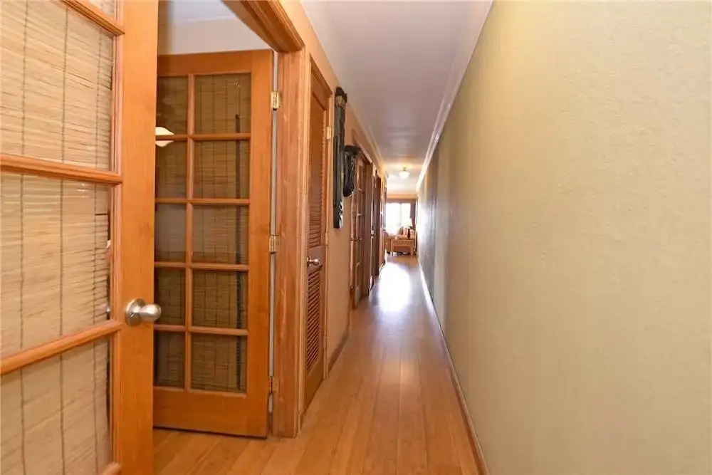 Lahaina Roads #201 - 2 Br condo by RedAwning