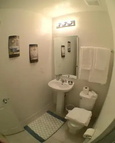 Family Friendly 4 Bedrooms with GameRoom close to Disney in Compass Bay 5103