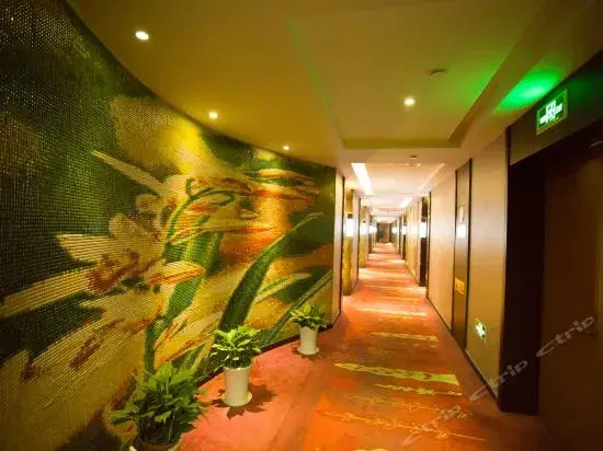 Baili Mingren Hotel