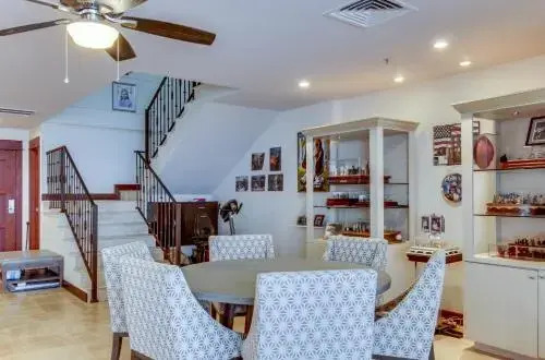 Luxury Oceanfront Penthouse at Crocs