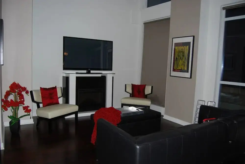 Luxury Downtown Water Front Condo offered by Short Term Stays