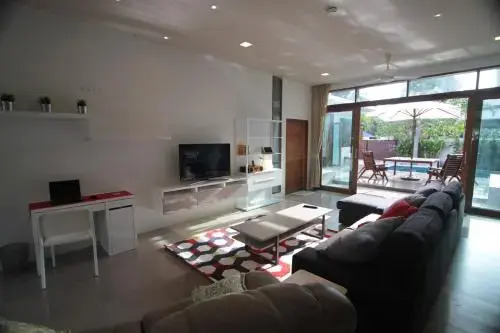 Niwana Breeze Villa