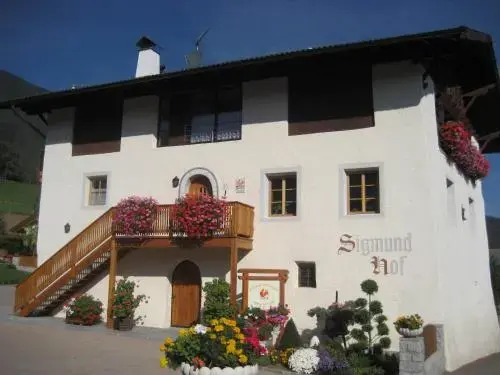 Sigmundhof