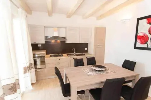 SantAnna Apartments