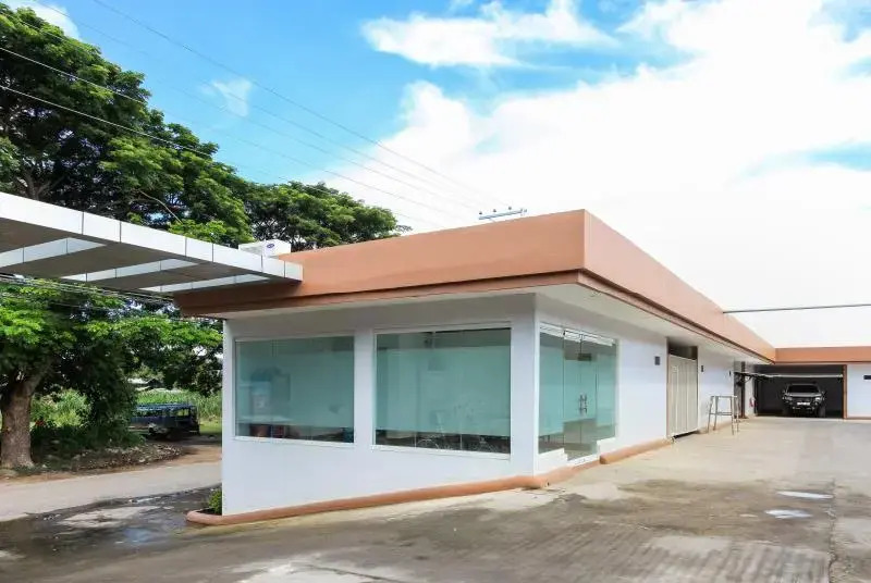 Royale QXV Hotel