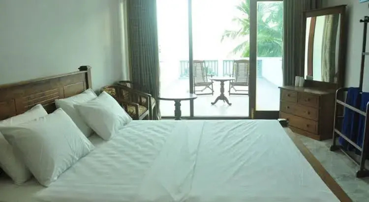 Sea Breeze Hotel