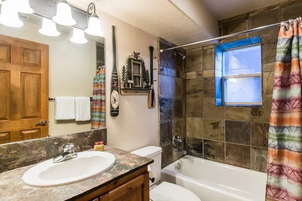 Bear Hollow Beauty - 4 Br Townhouse