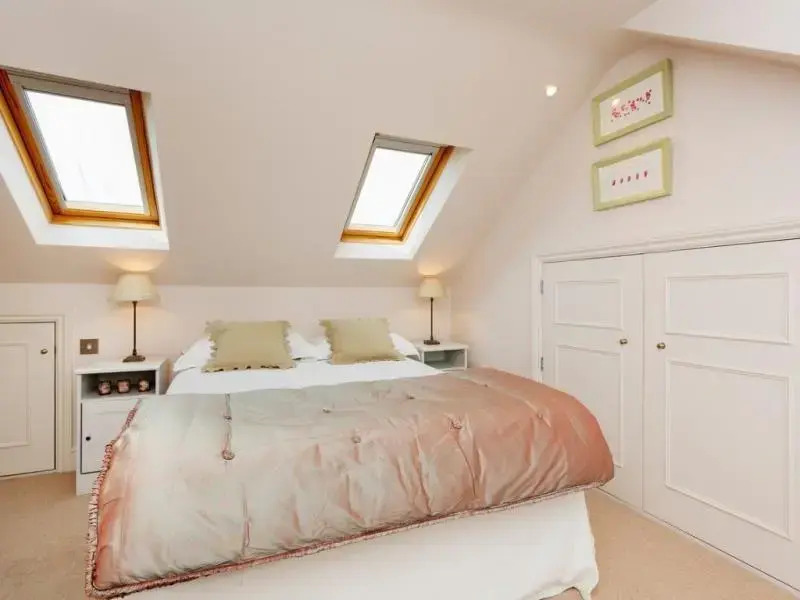 Veeve  3 Bed House On Lillian Road Barnes