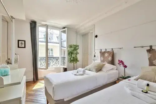 Appartement Paris Haussmann Saint Lazare