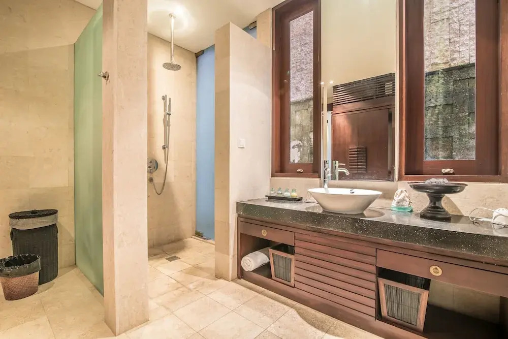 Pandawa Cliff Edge Ocean View Banyu Biru Villa