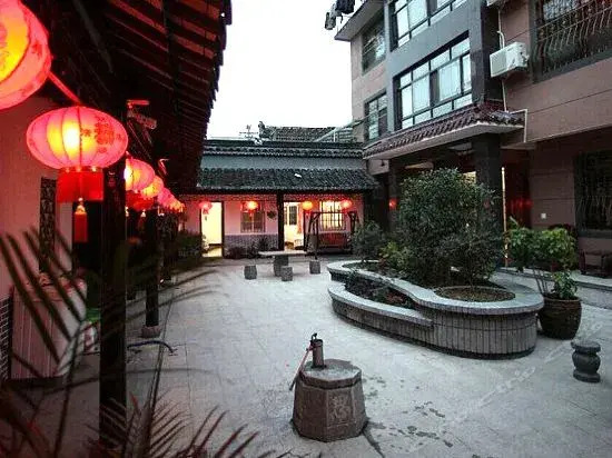 Xitang Yizhijia Theme Hostel