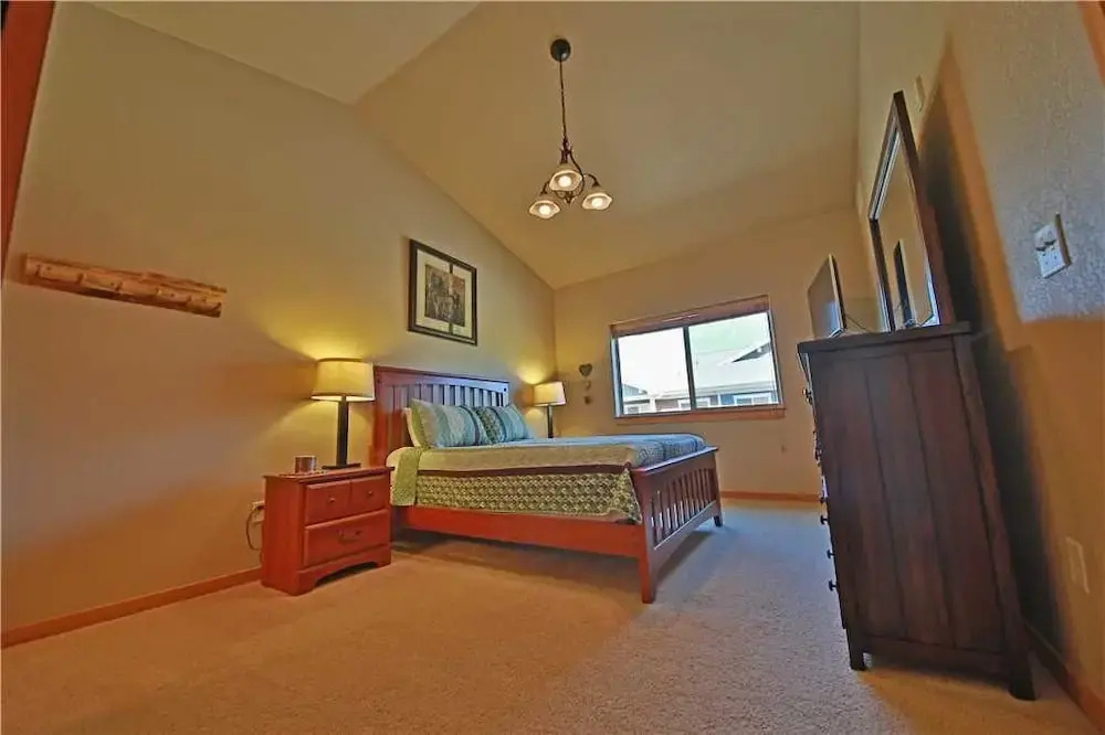 Sterling Pointe 3-304 - 2 Br Condo