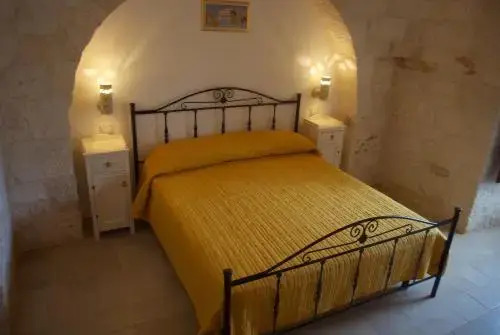 Trulli Arco Antico
