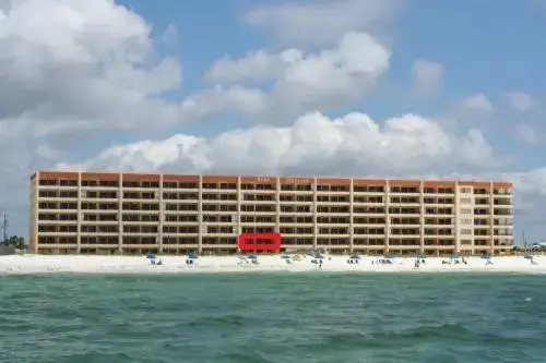 Surf Dweller 205 by RedAwning
