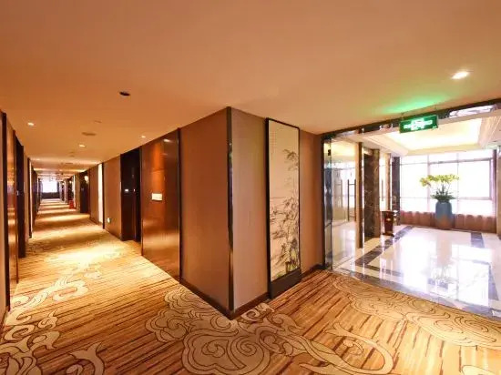 Yixin Yayue Hotel (Changsha Red Star Exhibition Desiqin Plaza)