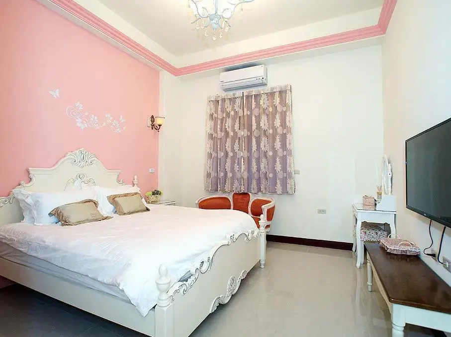 Summer Wave Bed and Breakfast