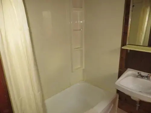 The House Motel