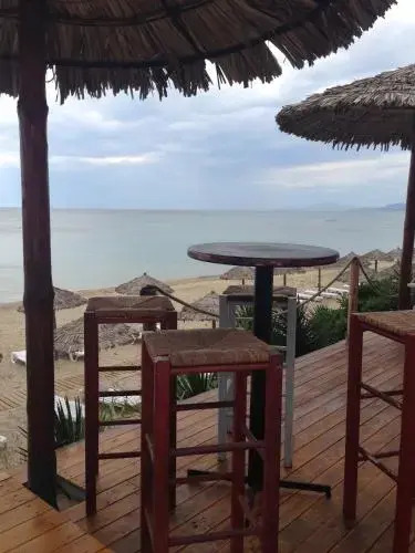 Alonaki Beach