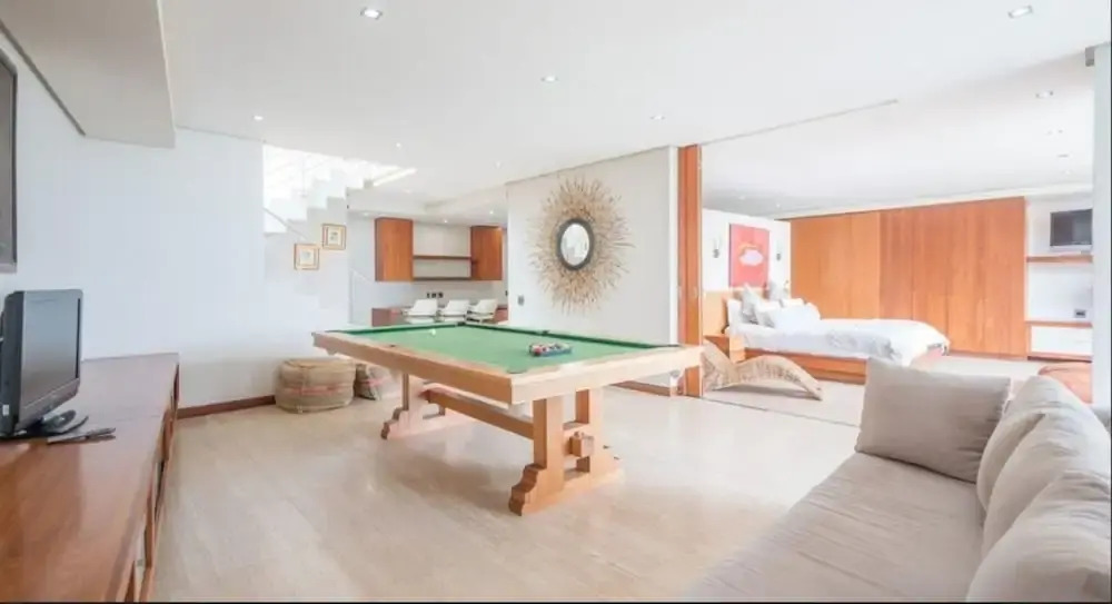 Glen Beach Villas