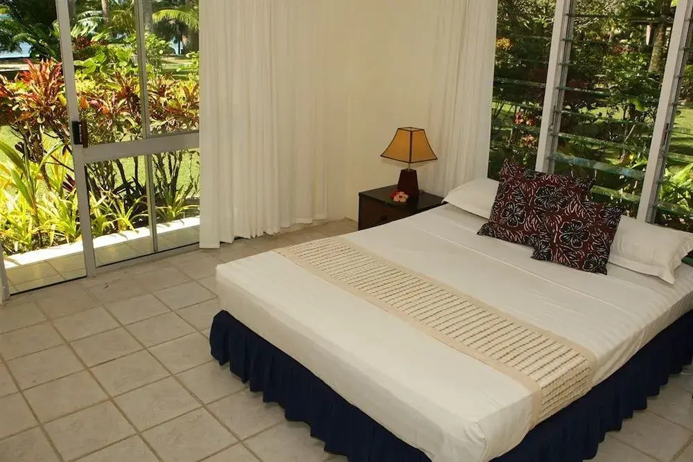 Naigani Island Resort