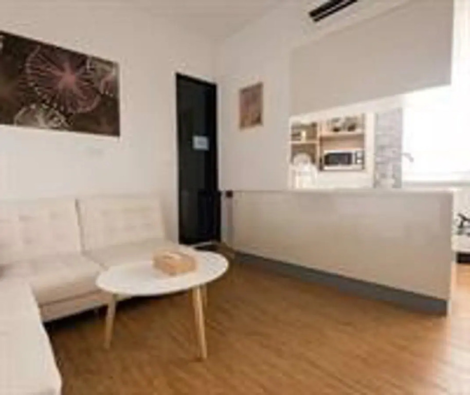 54 Condo Hostel