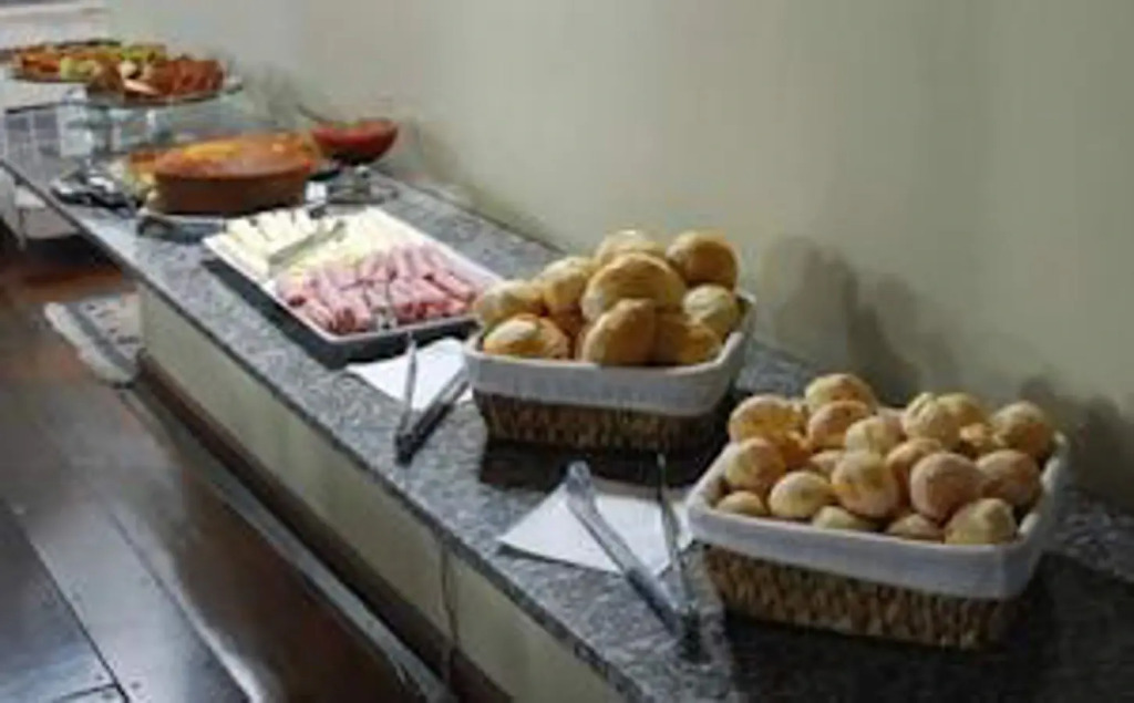 Hotel Dourado
