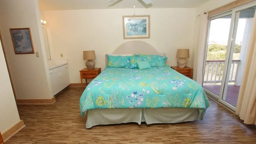 Atlantic Paws - 6 Br Home