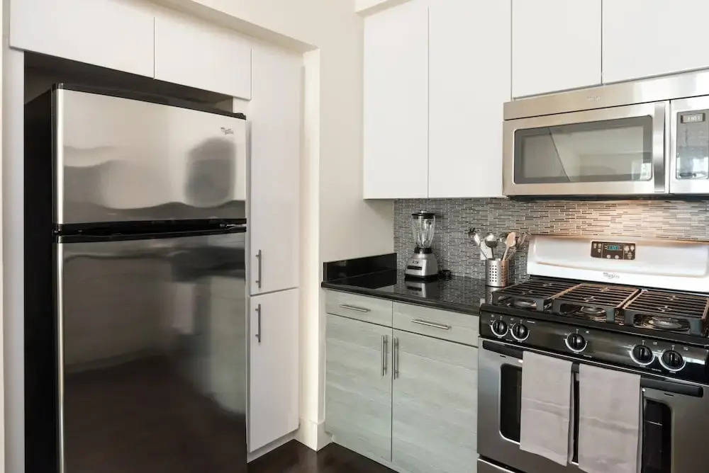 Global Luxury Suites in the Heart of Silicon Valley