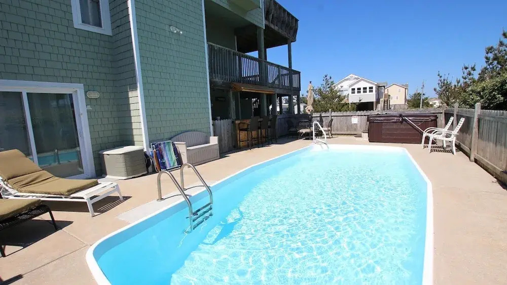 Stay here on Porpoise - 4 Br Home