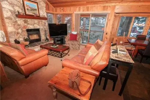 Mountainback 52 Loft Corner