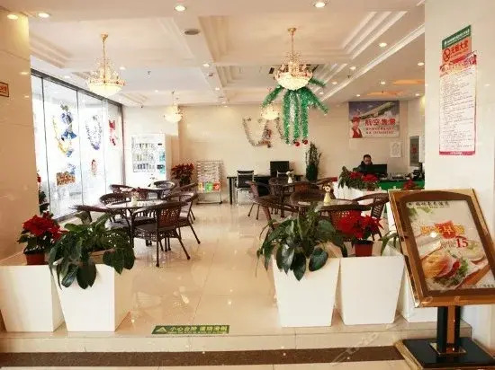 GreenTree Inn Dalian Jinzhou Railway Station Express Hotel