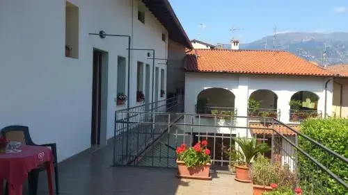 B&B Curtif