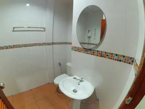 Reenaa lanta Resort