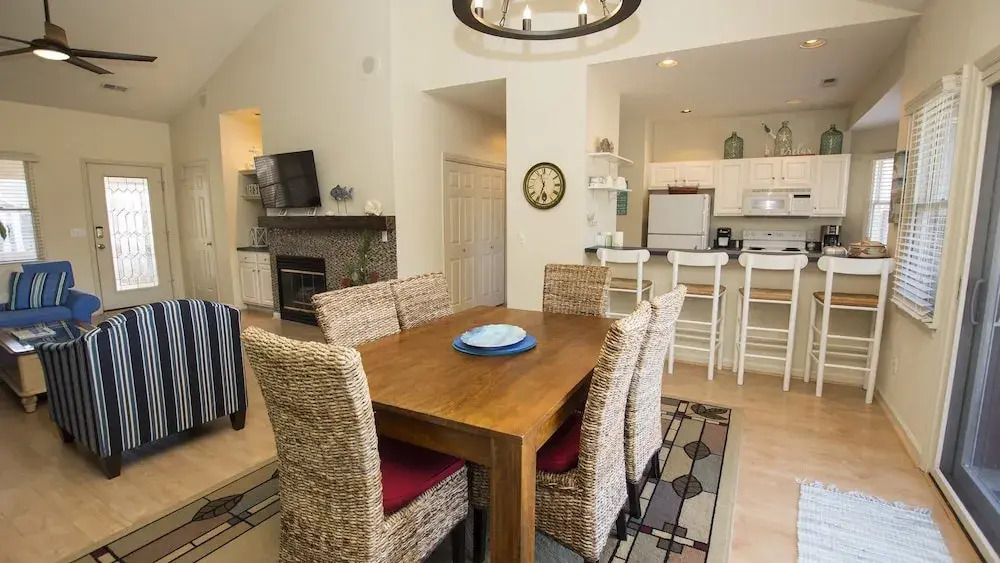 D Mirage Condominium #404 - 3 Br Condo