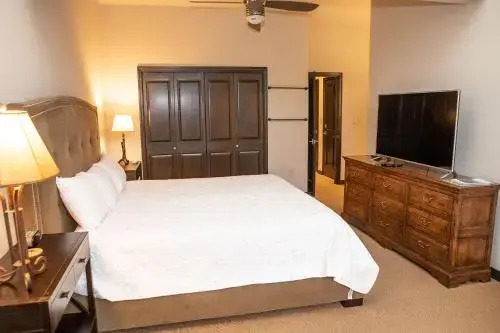 312 Aspenwood Lodge - 2 Br Condo