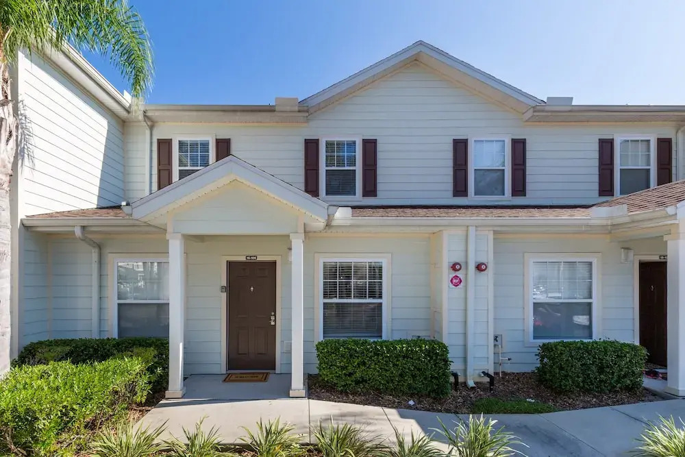 Lucaya Village - 2903 Edenshire Way 15-102