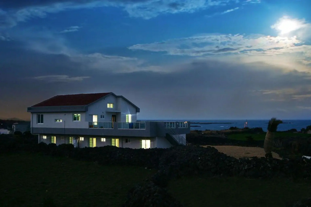 Jeju Amor House Hostel